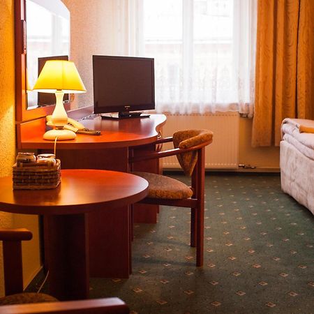 Hostel Ratuszowy บิดกอชซ์ ภายนอก รูปภาพ