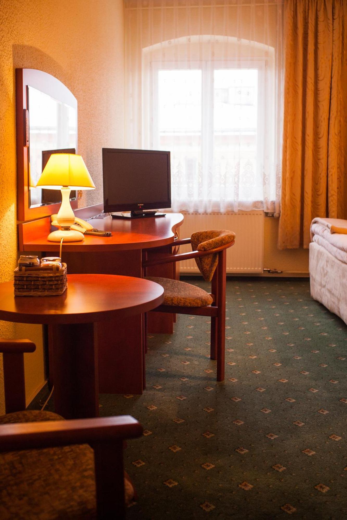 Hostel Ratuszowy บิดกอชซ์ ภายนอก รูปภาพ