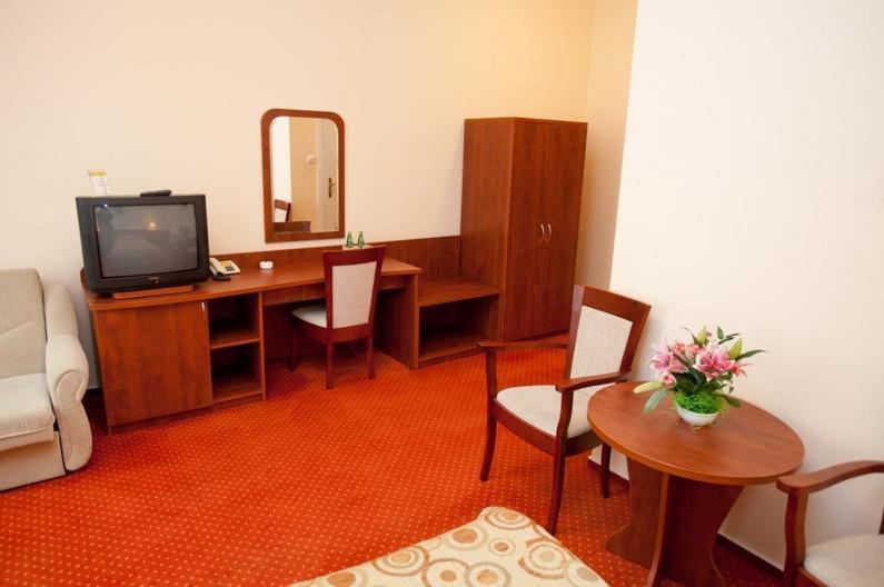 Hostel Ratuszowy บิดกอชซ์ ภายนอก รูปภาพ