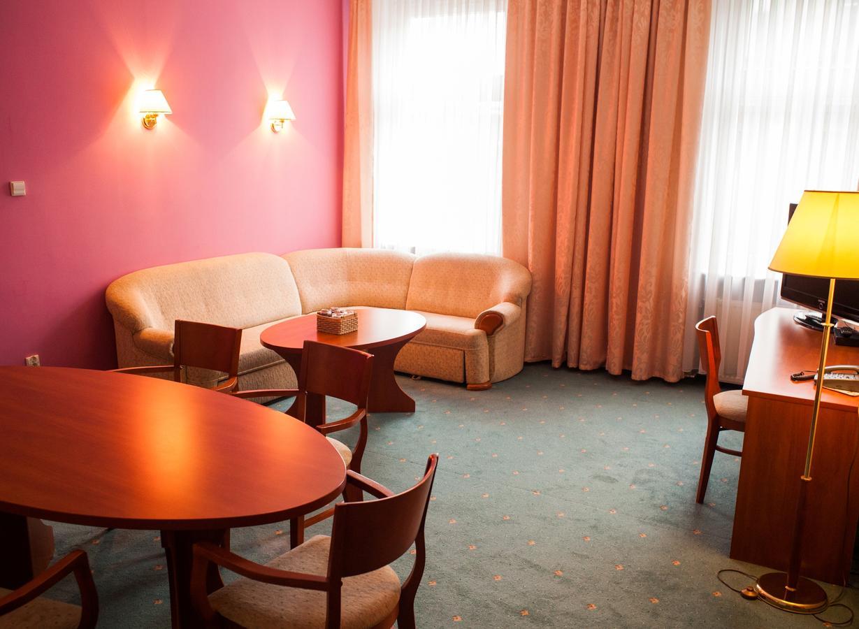 Hostel Ratuszowy บิดกอชซ์ ภายนอก รูปภาพ