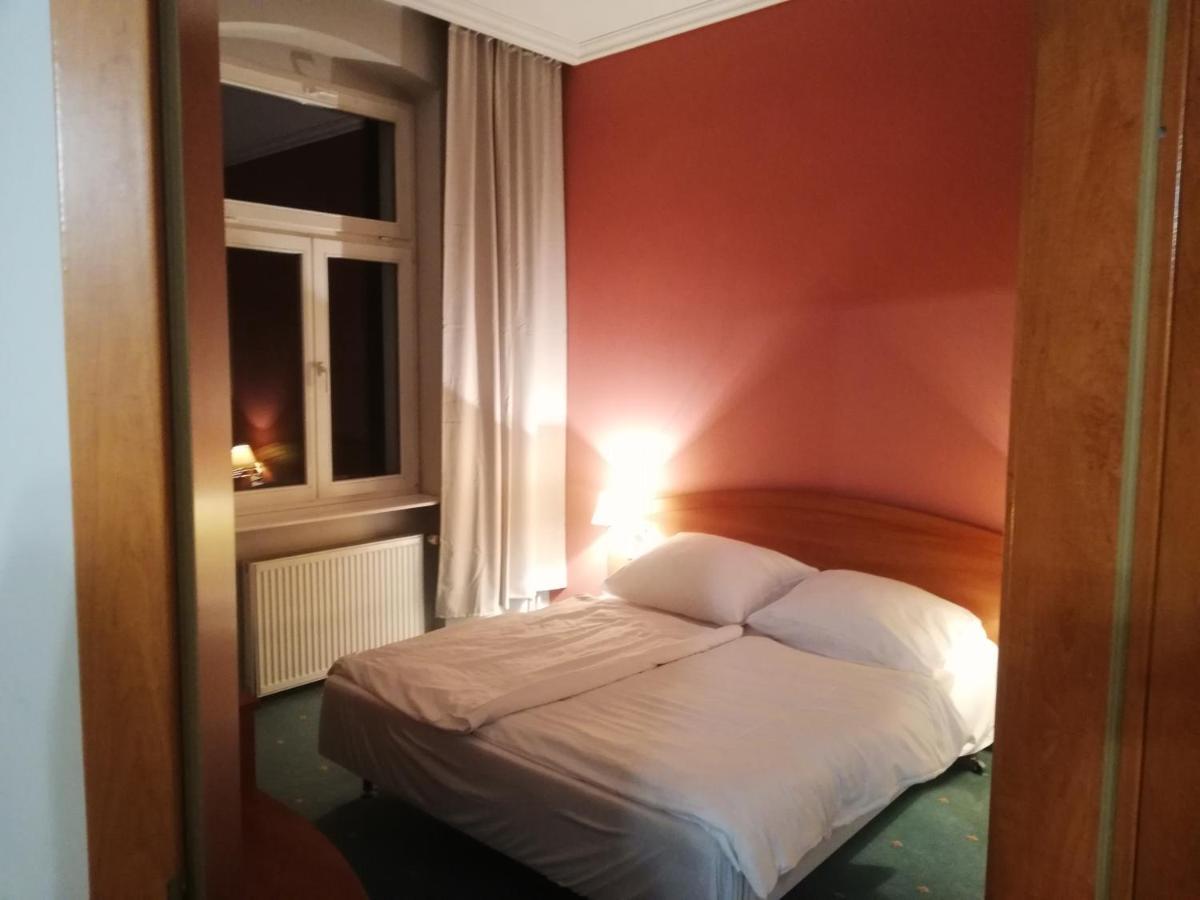 Hostel Ratuszowy บิดกอชซ์ ภายนอก รูปภาพ