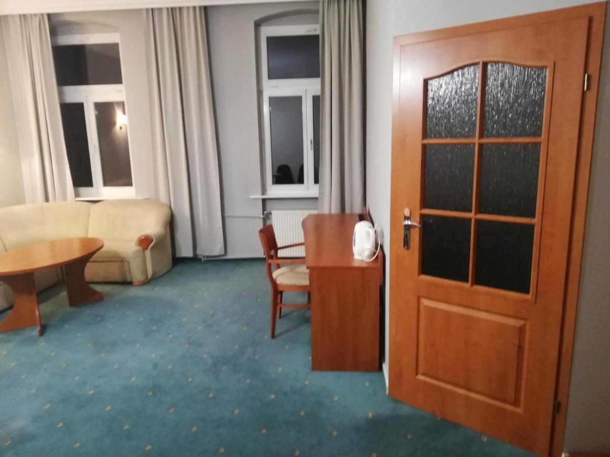 Hostel Ratuszowy บิดกอชซ์ ภายนอก รูปภาพ
