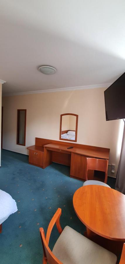 Hostel Ratuszowy บิดกอชซ์ ภายนอก รูปภาพ